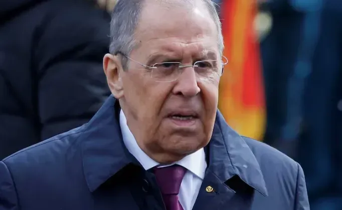 lavrov-threatens-russias-readiness-to-resolve-the-ukraine-issue-on-the-battlefield-with-the-west