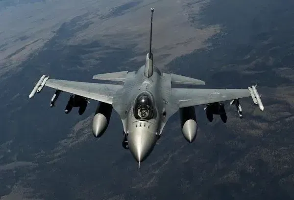 Украина получит истребители F-16 из Дании в течение месяца - премьер Дании