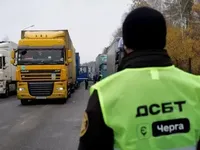 еЧерга: за год с помощью онлайн-записи границу пересекло 900 тыс. грузовиков
