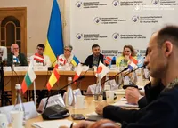 Украина ищет посредников в процессе возвращения гражданских лиц, которых удерживает рф - Лубинец