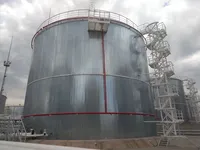 БпЛА впали на підприємство у ростовській області: пошкоджено сходи до паливного резервуару