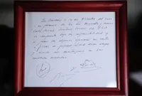 The napkin on which Messi's first "contract" with FC Barcelona was signed was auctioned off for a huge sum