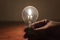 Енергетики частково відновили електропостачання на Сумщині