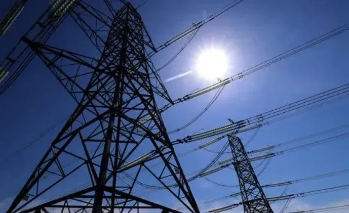 Power engineers proposed to distribute energy consumption on weekends, at lunchtime and at night