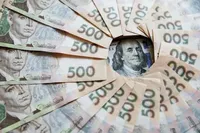 Нацбанк вперше підняв офіційний курс долара вище 40 гривень