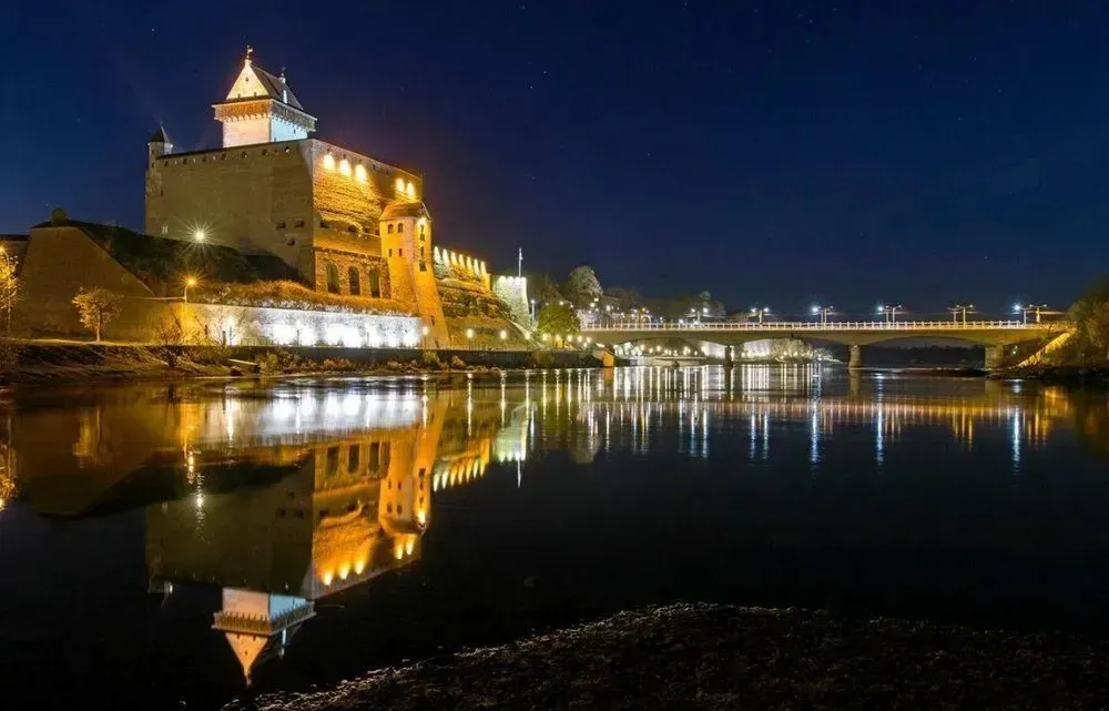estonian-foreign-ministry-summons-russian-diplomat-over-incident-with-buoys-on-narva-river