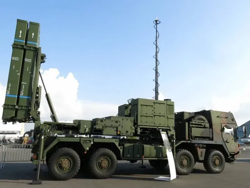 ukraine-receives-new-iris-t-air-defense-system-from-germany-media