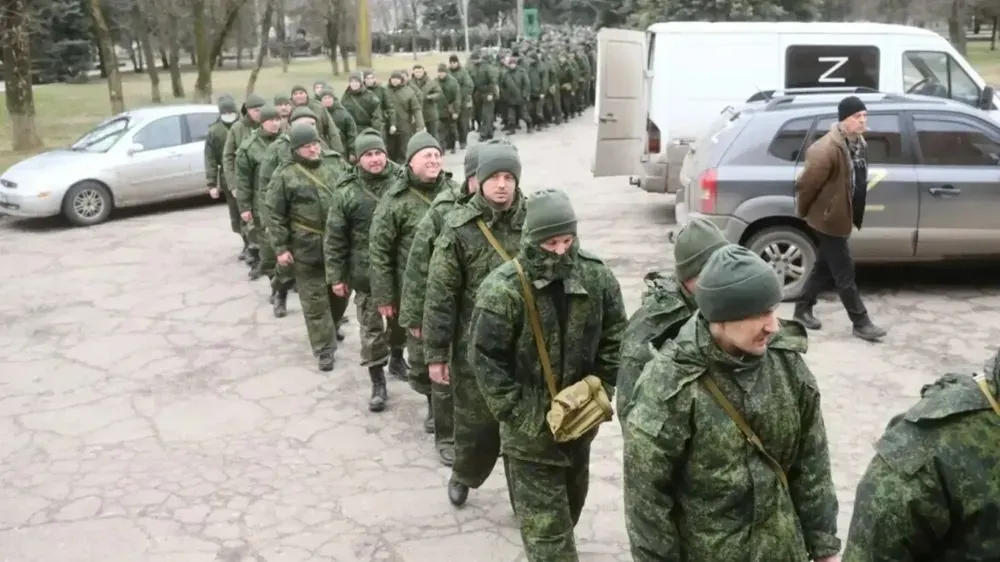 russia lost 1240 personnel over the day