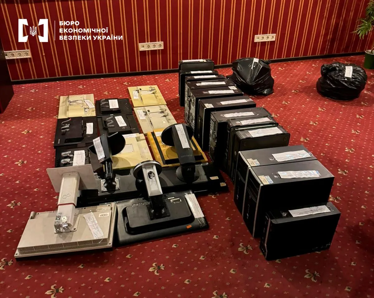In Kyiv region, the BES exposed three illegal gambling establishments, seized more than 70 sets of equipment