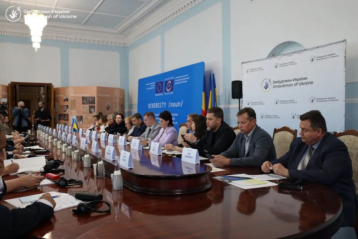 Омбудсмены Румынии и Украины обсудили права нацменьшинств, равные права граждан и языковую политику