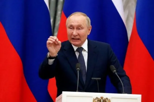 putin-threatens-the-west-with-consequences-if-ukraine-is-allowed-to-use-foreign-weapons-against-russia