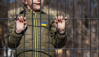 Окупанти планують депортувати десятки тисяч українських дітей до рф протягом літа - ISW