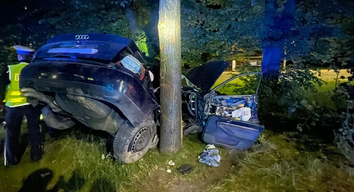 two-ukrainian-teenagers-were-killed-in-an-accident-they-ran-away-from-the-police-at-a-speed-of-150-kmsec-mass-media
