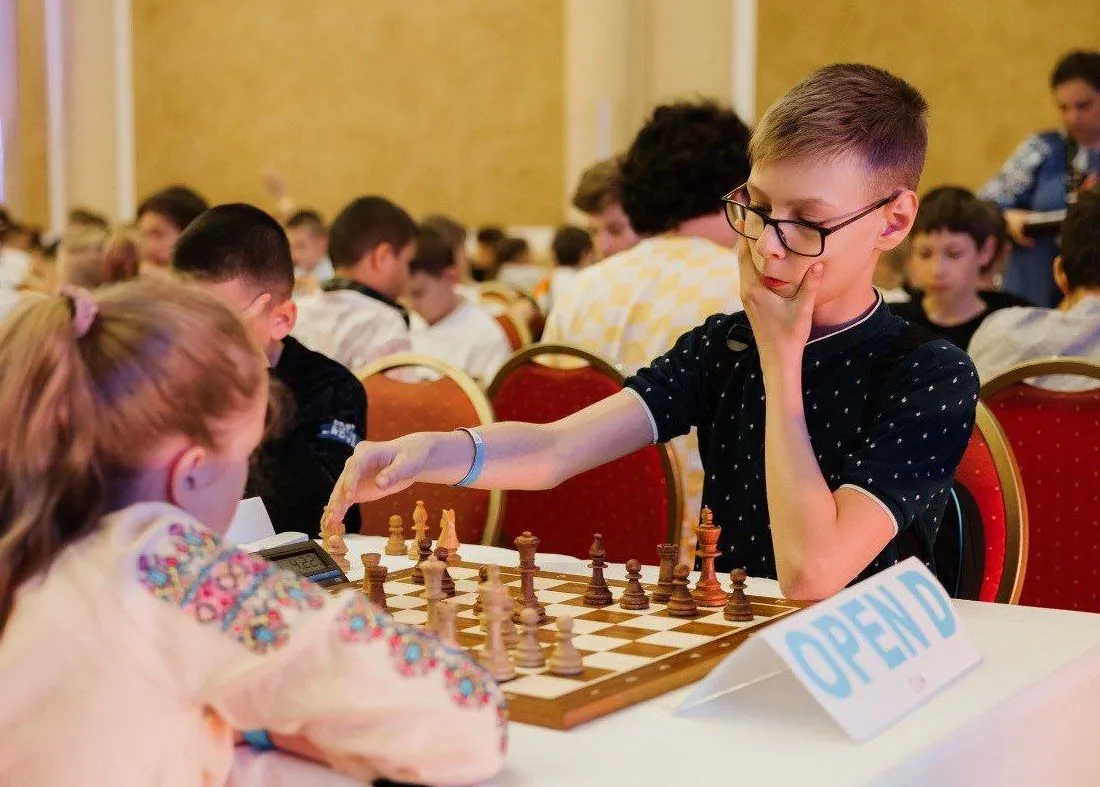 historical-record-the-most-massive-chess-game-took-place-in-dnipropetrovsk-region