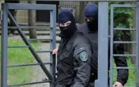 Готовили диверсии по приказу рф: в Польше задержали двух белорусов и поляка