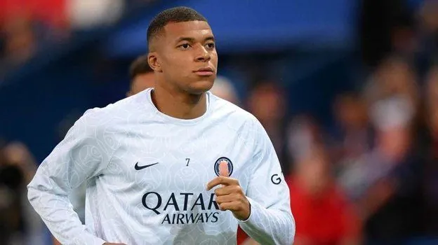 officially-kylian-mbappe-becomes-a-real-madrid-player