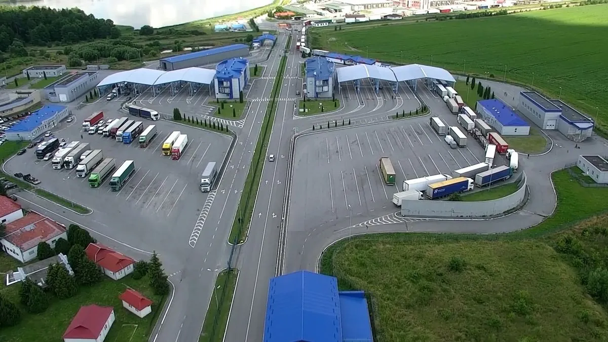 blockade-on-the-border-with-poland-resumed-due-to-the-protest-of-farmers-the-movement-of-trucks-at-the-rava-russkaya-checkpoint-was-blocked