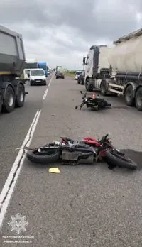 An accident with victims occurred on the highway Kyiv-Chop, traffic was disrupted