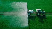 Уряд змінив порядок отримання посвідчення на право роботи з пестицидами