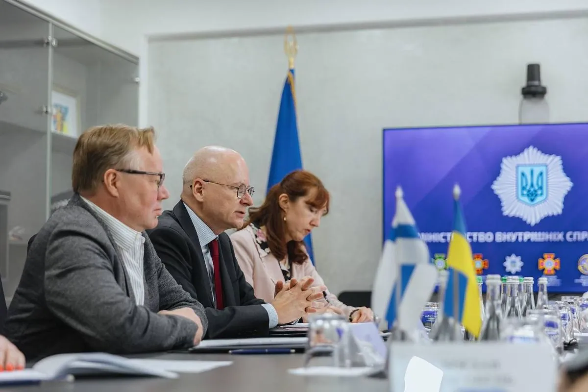10-automatic-weather-stations-and-a-specialized-marine-station-are-being-delivered-how-finland-helps-ukraine-modernize-the-weather-service