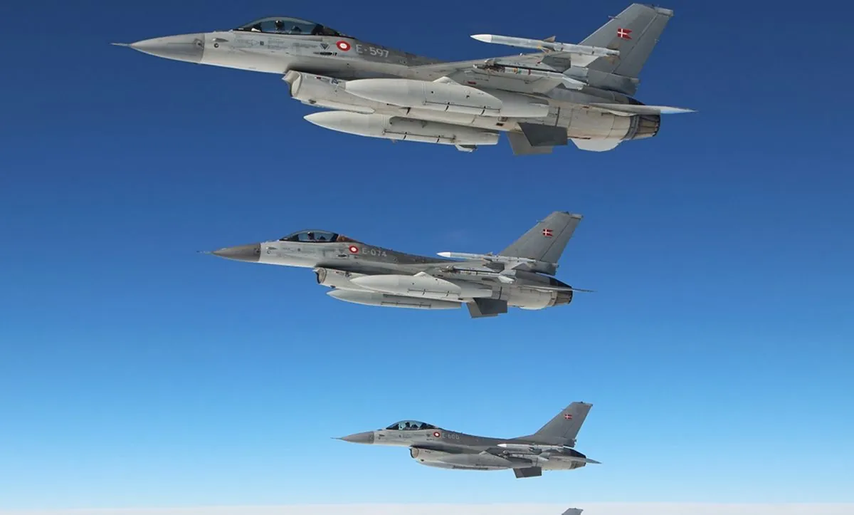 Украина призывает США и союзников начать подготовку пилотов F-16-Politico
