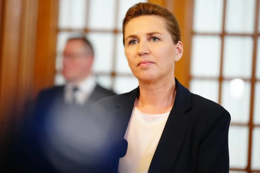 in-denmark-the-attacker-of-prime-minister-frederiksen-was-arrested-it-turned-out-to-be-a-pole