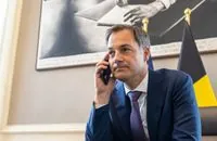 Прем'єр-міністр Бельгії йде у відставку після поразки партії на виборах в ЄС