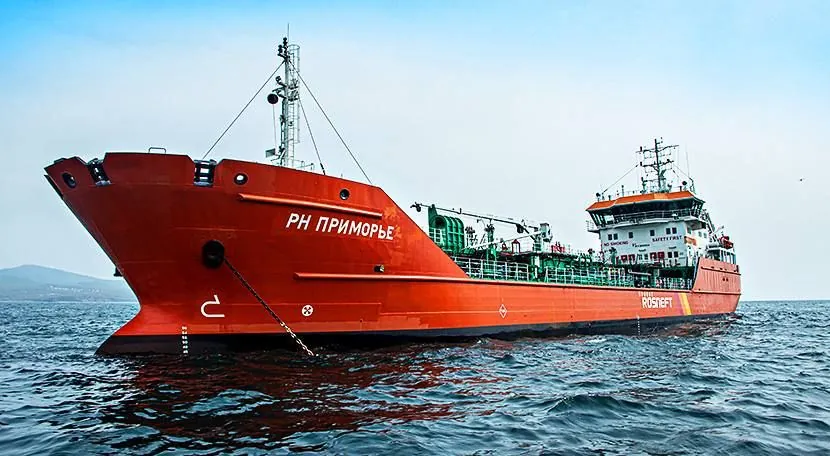 russian-oil-tanker-moves-cargo-near-singapore-to-circumvent-sanctions-bloomberg