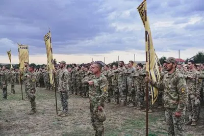 США зняли заборону на постачання зброї українському підрозділу"Азов" - The Washington Post