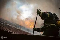 Residential building on fire in Khmelnytsky region: no casualties