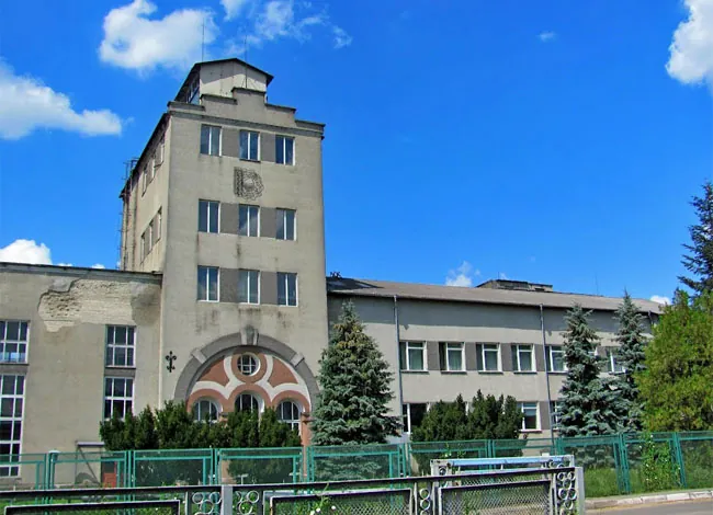 zirne-distillery-in-rivne-region-sold-for-uah-60-million