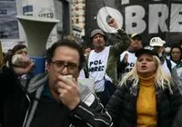 Десятки людей пострадали во время протестов против политики жесткой экономии в Аргентине