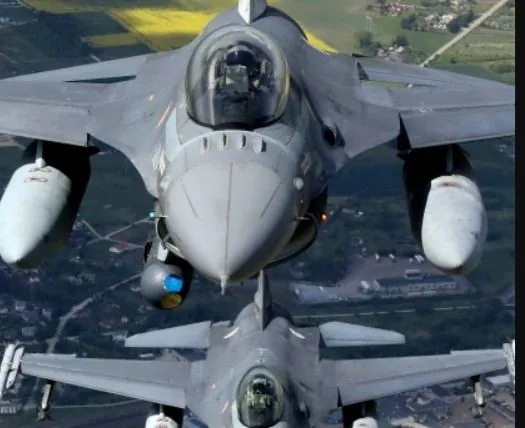 Быстрого эффекта от получения F-16 не ожидается, поскольку пилоты должны адаптироваться к воздушному пространству Украины
