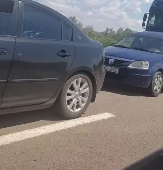 Large traffic jams formed on the border with Moldova: what is known