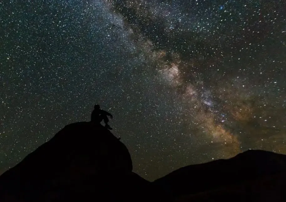Астрономические события лета: как наблюдать яркий "Летний треугольник" - звездную триаду Альтаир, Денеб и Вега