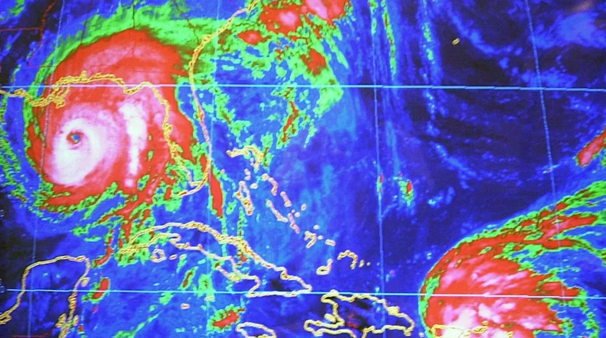 На юг США и северо-восток Мексики движется тропический шторм "Альберто"