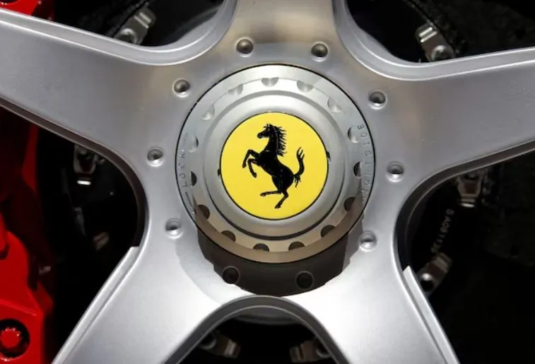 Перший електромобіль Ferrari коштуватиме понад $500 тис.