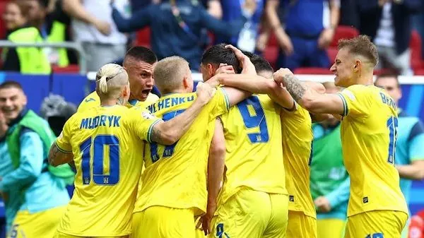 euro-2024-yaremchuk-puts-ukraine-ahead-in-the-match-with-slovakia