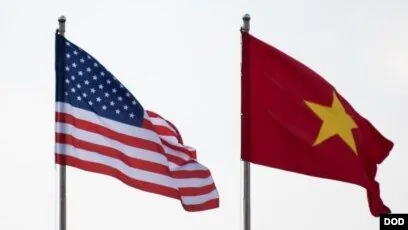 США и Вьетнам обсудили усиление сотрудничества на фоне визита путина - Bloomberg