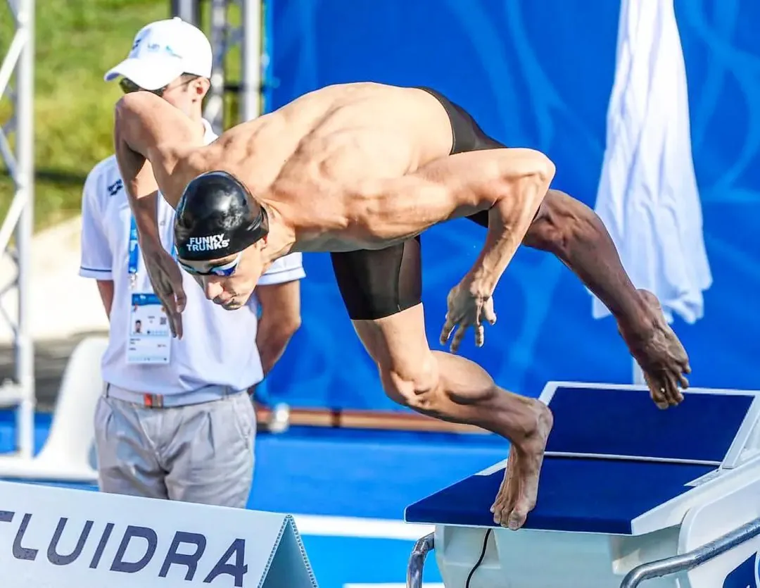 Українські плавці завоювали "срібло" і "бронзу" в заключний день Чемпіонату Європи з водних видів спорту