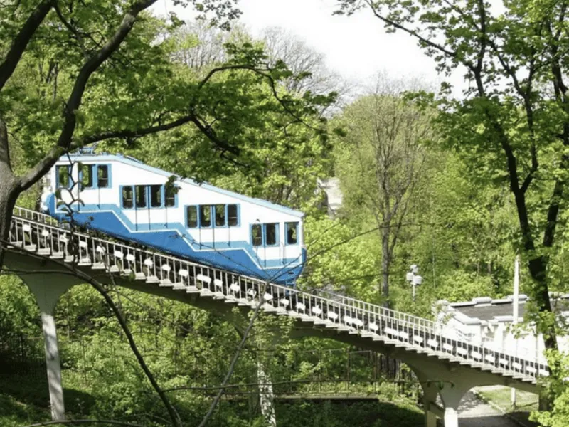 funicular-in-kyiv-stopped-again-due-to-power-outage
