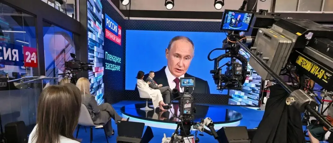 russia-bans-access-to-more-than-80-western-media-outlets