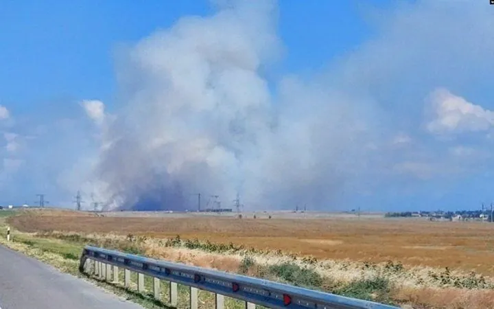in-crimea-a-fire-broke-out-at-cape-chauda-from-where-the-russians-launched-shahed-in-ukraine