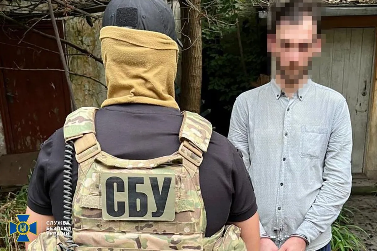 В Одессе двое мужчин должны были поджигать авто украинских военных по заказу фсб, их задержали-СБУ