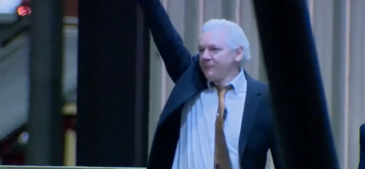 Засновник WikiLeaks Джуліан Ассанж повернувся до Австралії