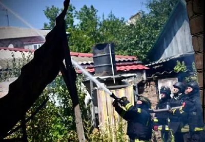 Enemy UAV tries to drop explosives on rescuers in Kherson region