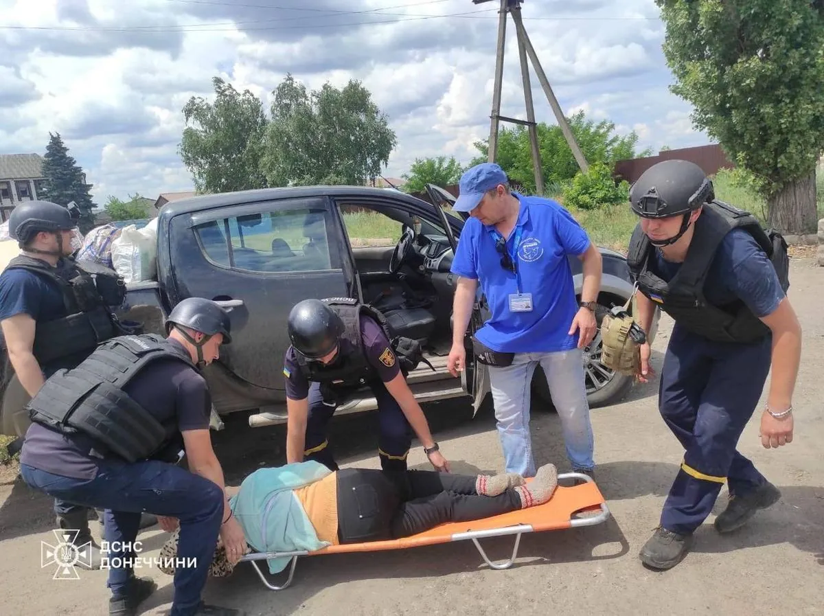Rescuers evacuated about 50 people from the Toretsk area: 6 of them are wounded