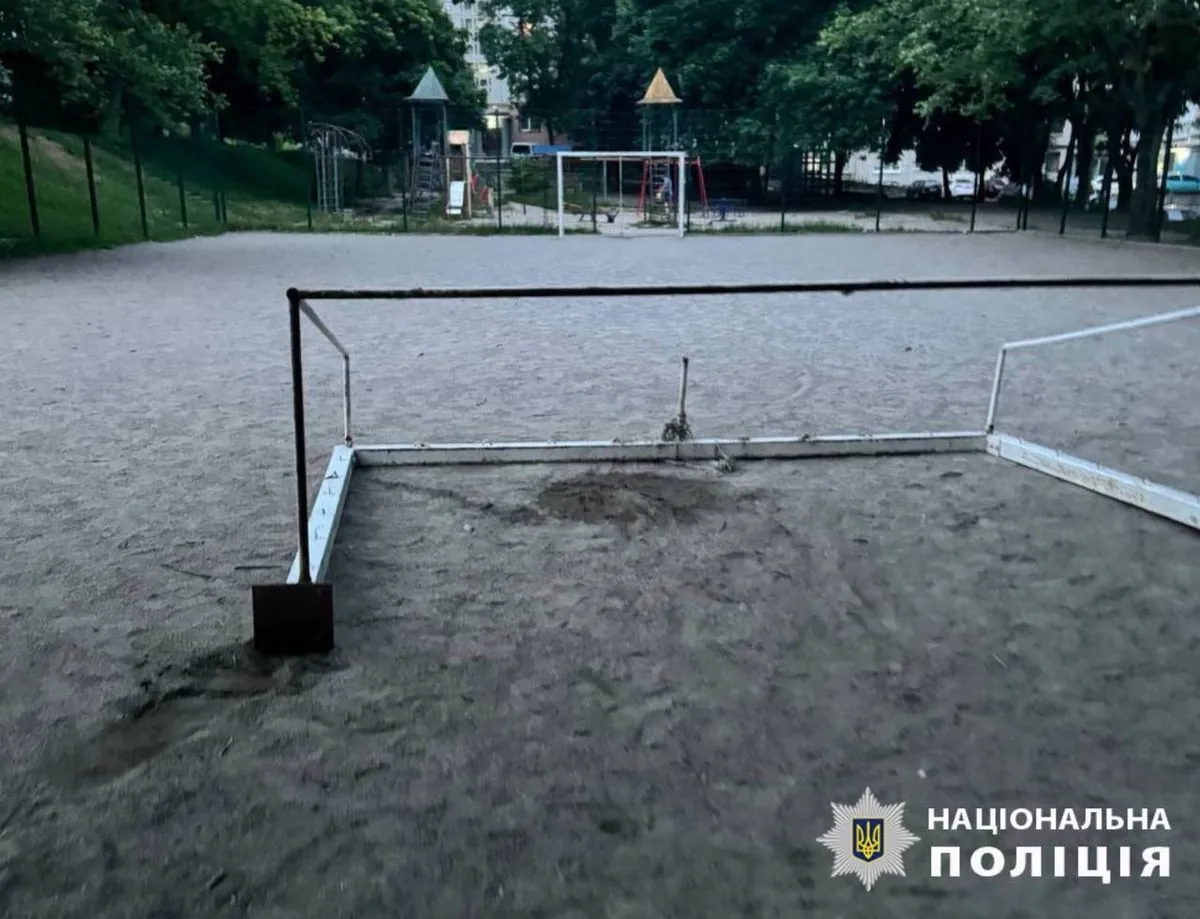 A soccer goal fell on a 10-year-old child in Bila Tserkva: the boy was hospitalized and is in serious condition