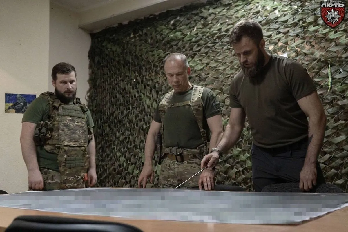 Syrskyi visits National Police assault brigade "Luty" in Donetsk region