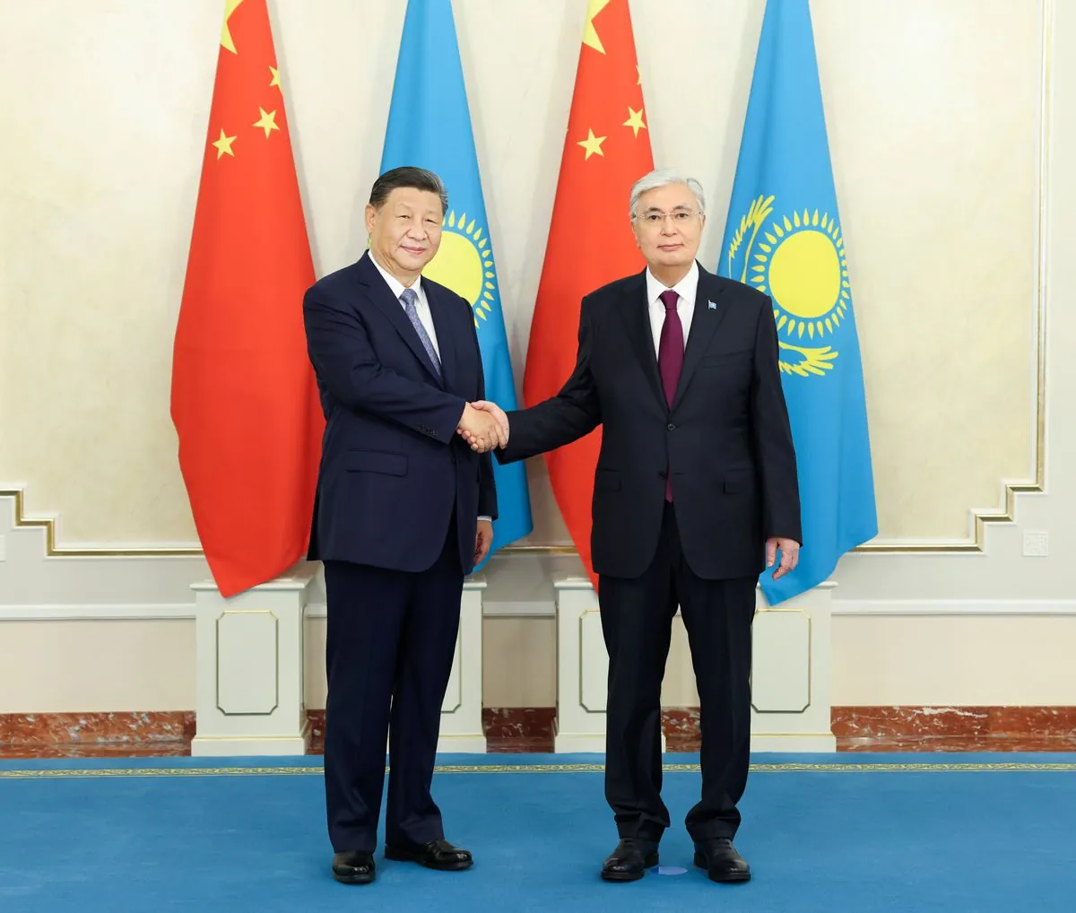 Xi Jinping meets with Tokayev: declares high level of "comprehensive strategic partnership"
